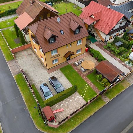 Apartmany Dreams Besenova Bagian luar foto