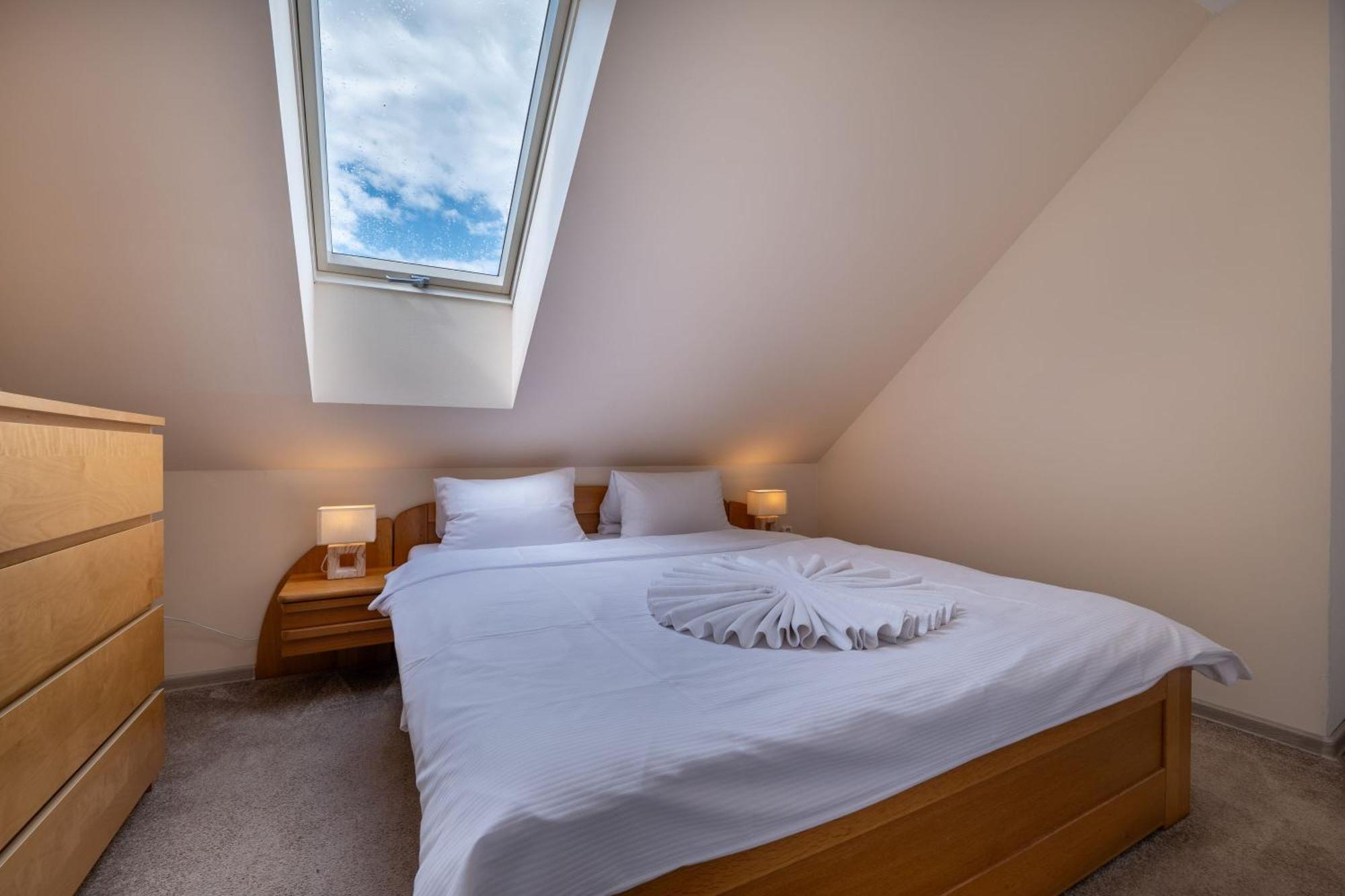 Apartmany Dreams Besenova Bagian luar foto