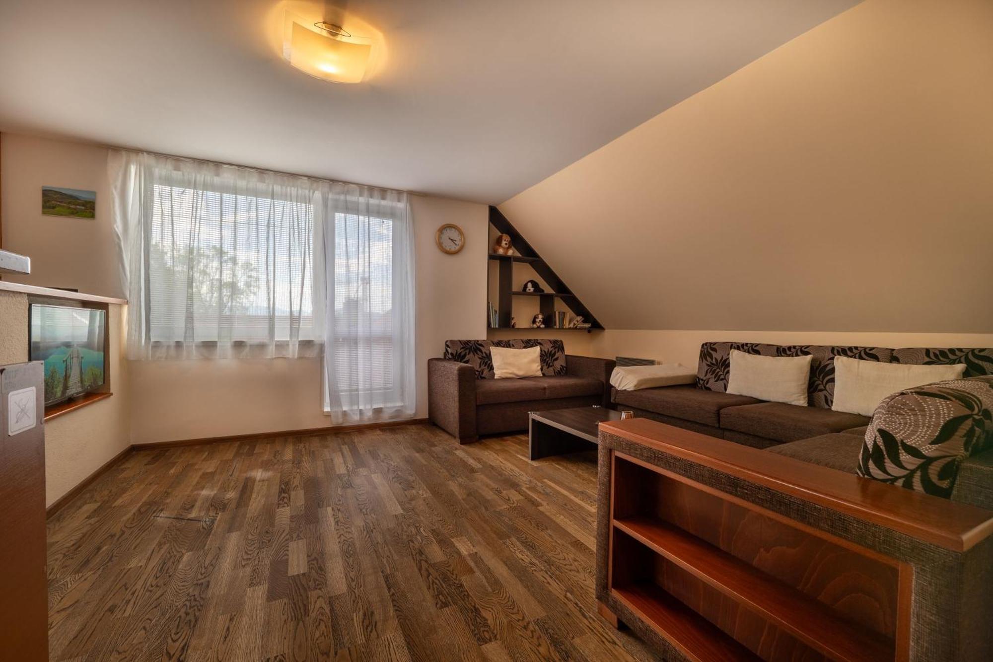Apartmany Dreams Besenova Bagian luar foto